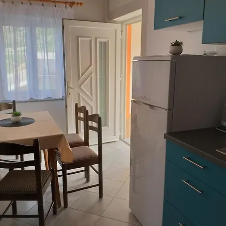 Two-bedroom A1 *